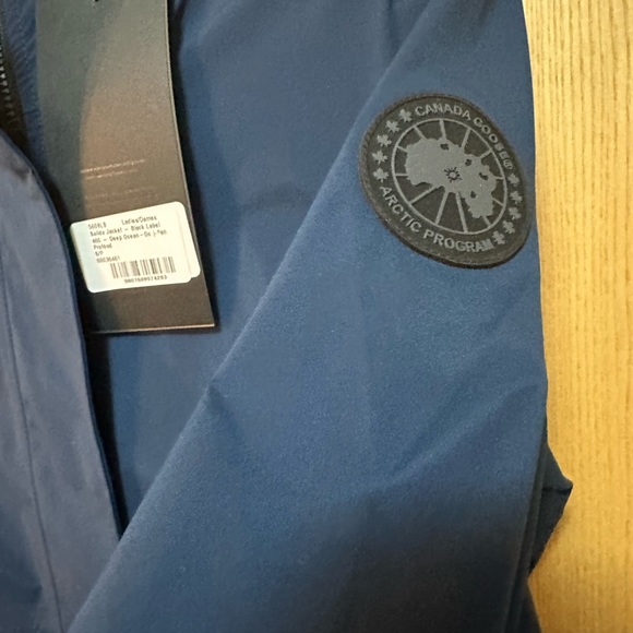 SOLD!! CANADA GOOSE SALIDA JACKET BLACK LABEL - Women’s Size: Small - Picture 5 of 16